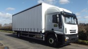 Curtainsider1